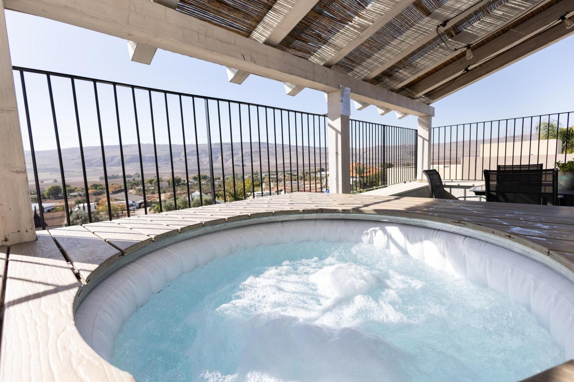 בגג העמק On The Roof Of The Valley Sirguniyah Exterior foto
